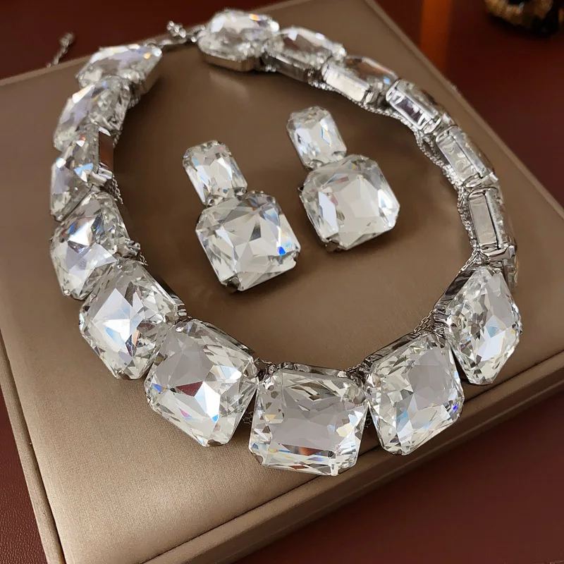 Inlaid Rhinestone Square Earrings Necklace Two-piece Set Fashion Versatile Exaggerated Temperament Light Luxury Accessories Sets