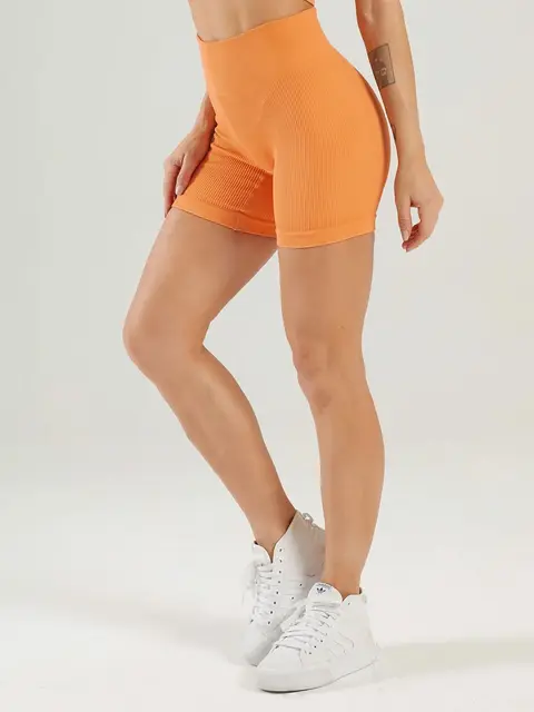 Seamless Threaded High Waisted Hip Lifting Fitness Yoga Shorts
