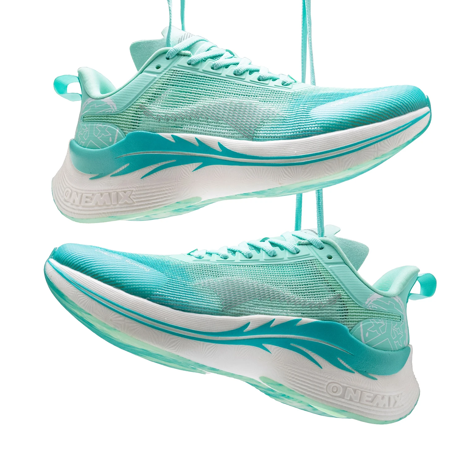 ONEMIX Summer Breathable Men Running Shoes Fashion Outdoor Jogging Sneakers Trend Comfort Lightweight Wear-resisting Tenis Shoes