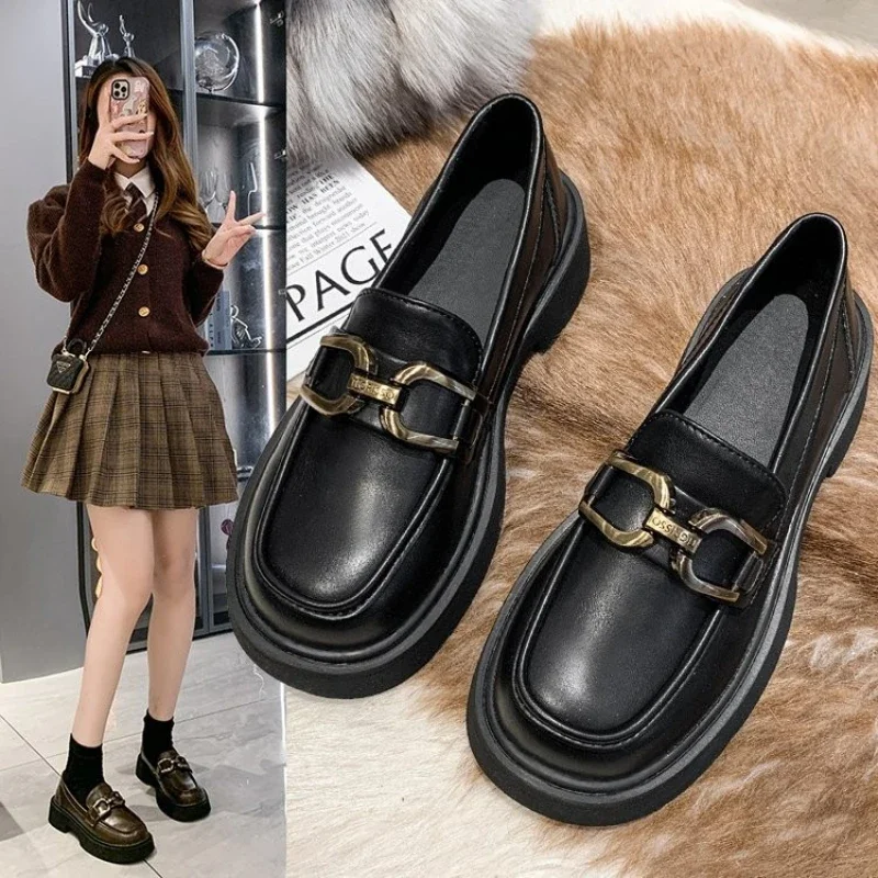 College English Style Small Leather Shoes for Women In Spring 2023 New  Style Slip on Slip-on Shoe Black Retro Single Shoes