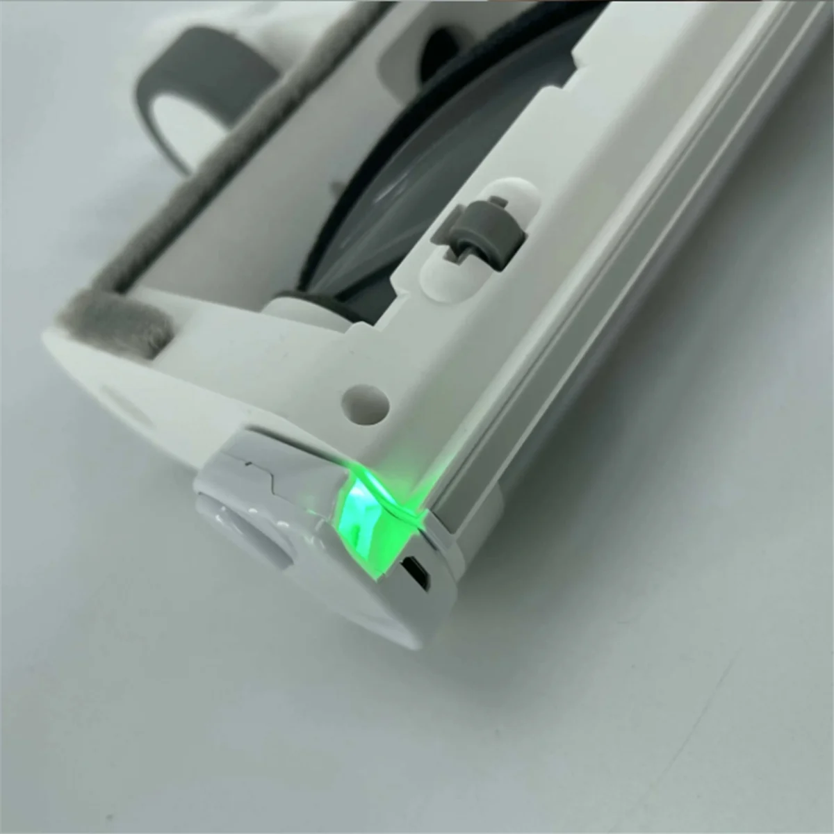 USB  ûұ  ,  ֿ       ÷, LED ,   ûұ ǰ-