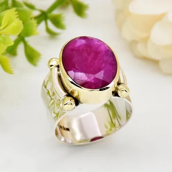 Vintage Inlaid Pink Stone Women's Ring Dazzling Two Color Geometry Daily Wear Party Jewelry Anniversary Gift 1