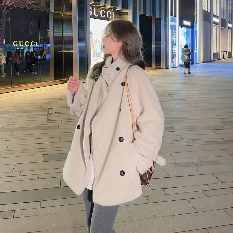 Autumn And Winter 2023 New Style Imitation Mink Wool Thickened Fur One-piece Lamb Wool Loose Skinny Coat For Women