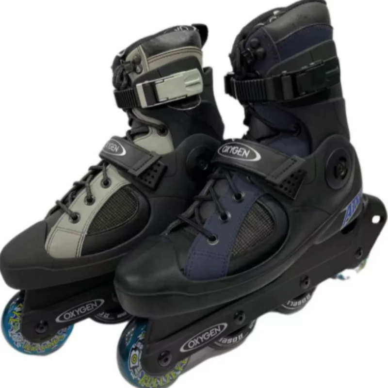 

Adult flat shoes professional skating skates flower roller skating shoes, dry skates, college, dry skates, old