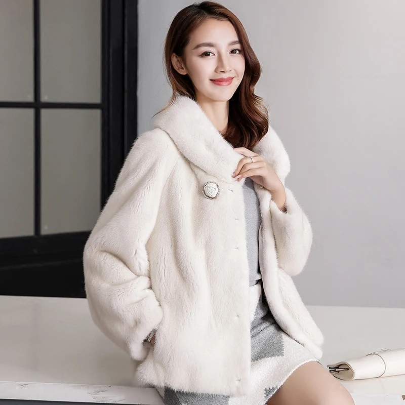 

Норковое Пальто из меха норки, цельное женское меховое пальто Haining 2023, новый пункт в воротнике, модная Корейская версия