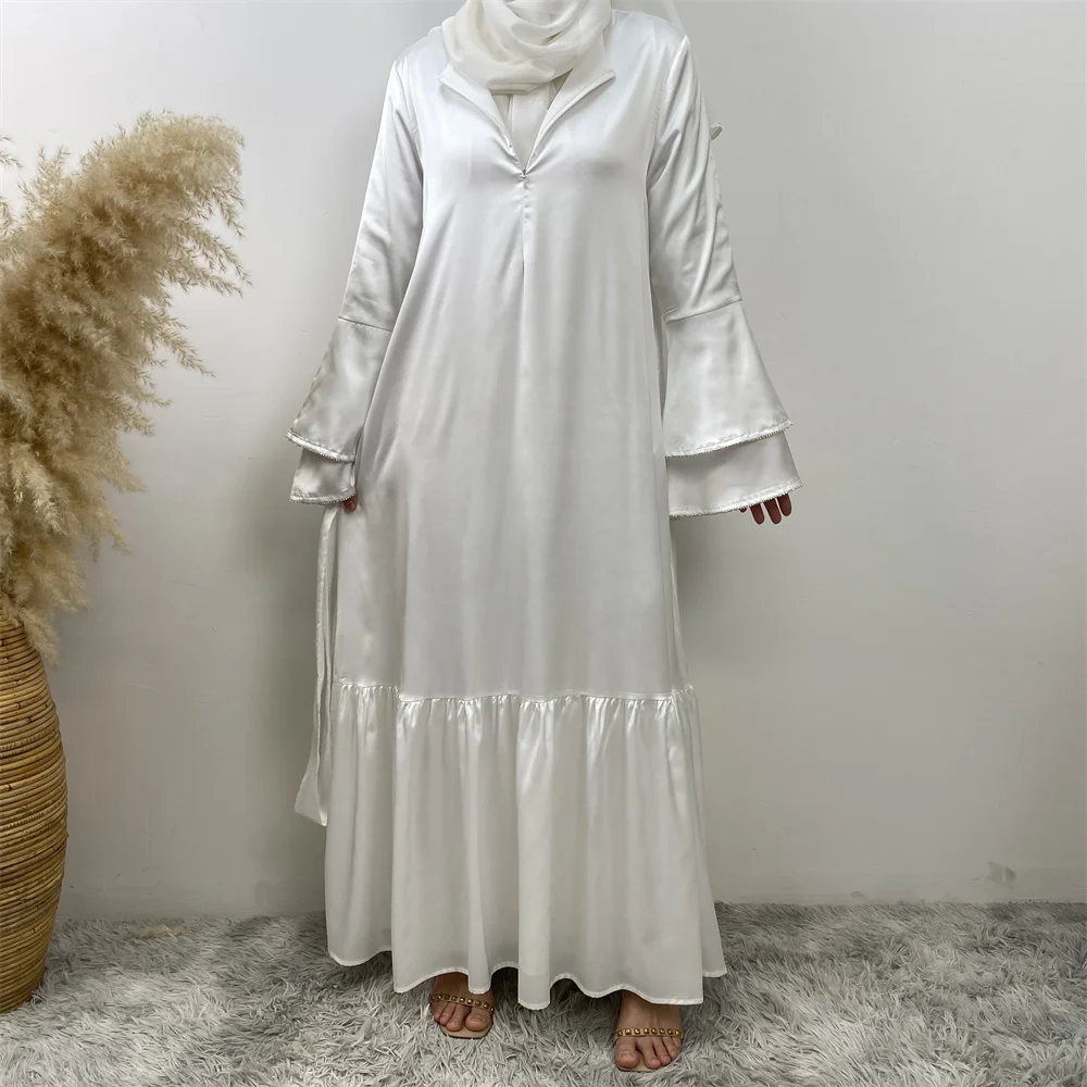 White With lining