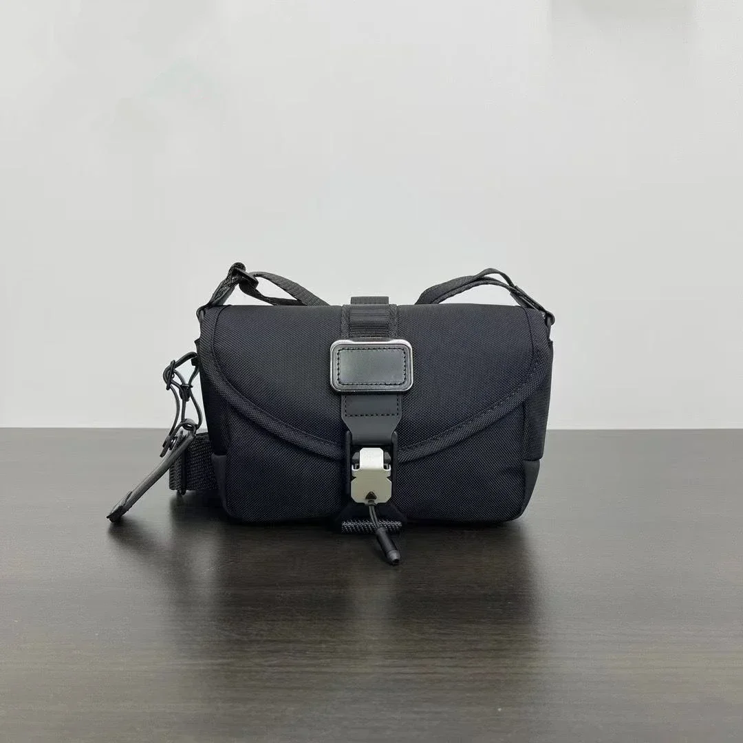 

Ballistic Nylon Men's Shoulder Bag Leisure Commute Flap Crossbody Bag 232716