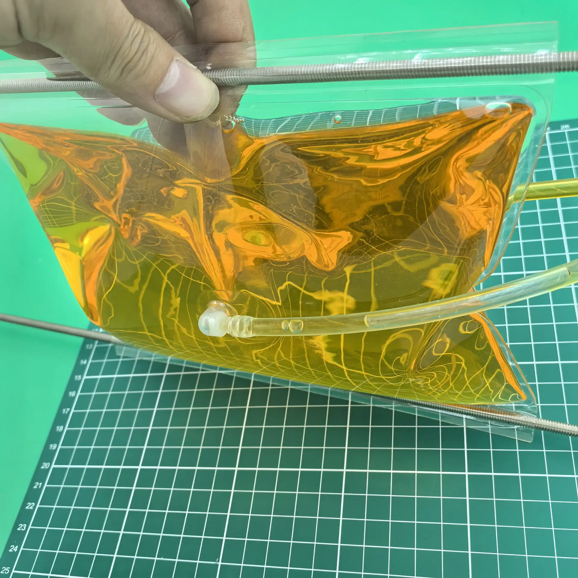 Versatile Soft Fuel Tank Oil Bag Bladder – Multiple Capacities Available