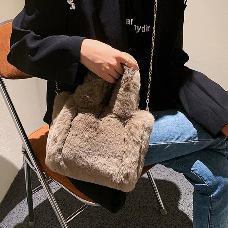 Plush Tote Bag Large Fuzzy Bag Cute Plush Bag Women Girl Faux Fur Shoulder Handbag Purse For Autumn And Winter - Beige
