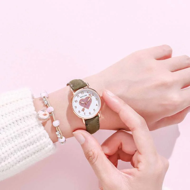 Cute Heart-shaped Dial Glowing Children's Watch Luminous Fluorescent Female Student Fashion Watch Simple love at first sight 3