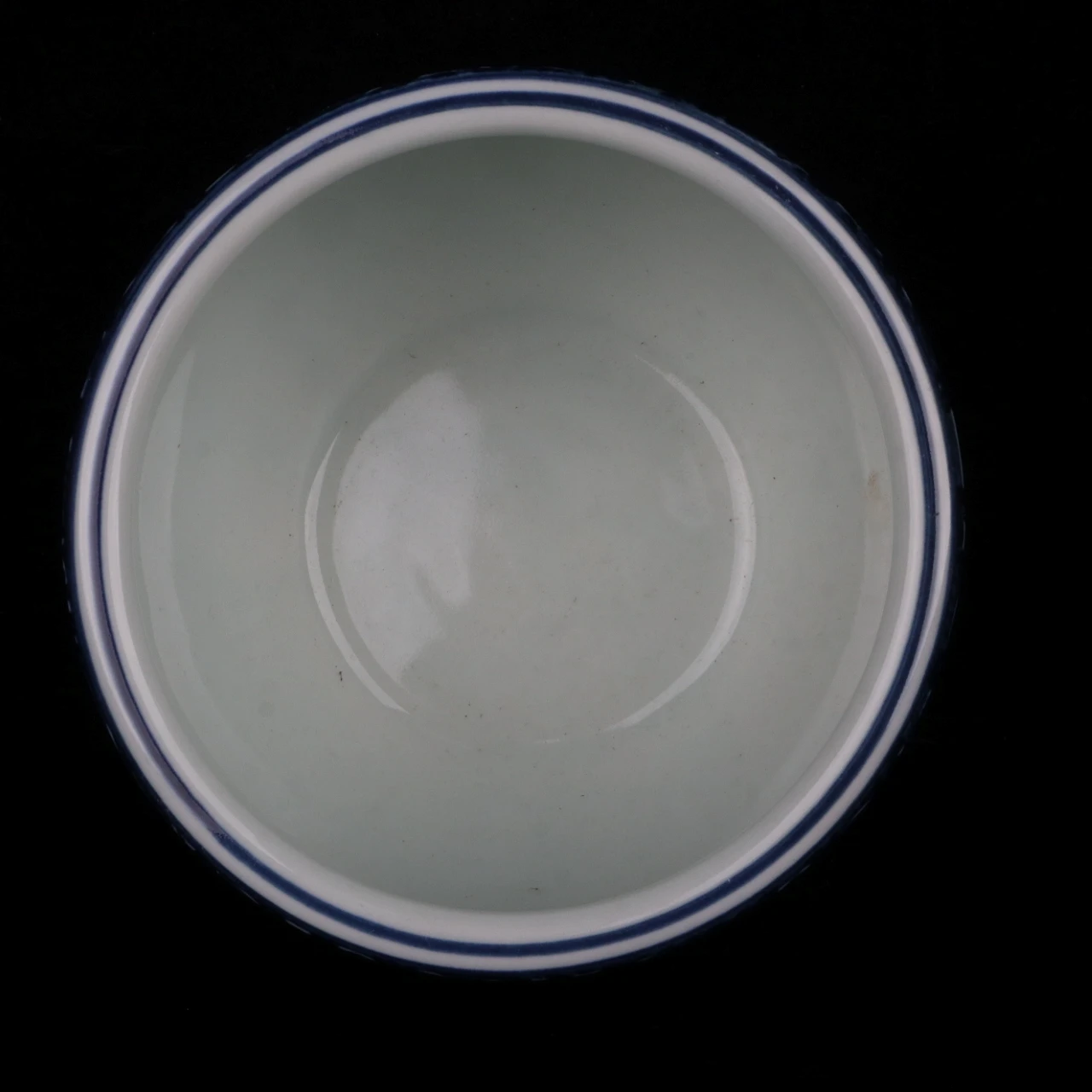 Jingdezhen Blue and White Entangled Branches Lotus Pattern Small Jar Antique Porcelain Home Decoration Ornaments 5