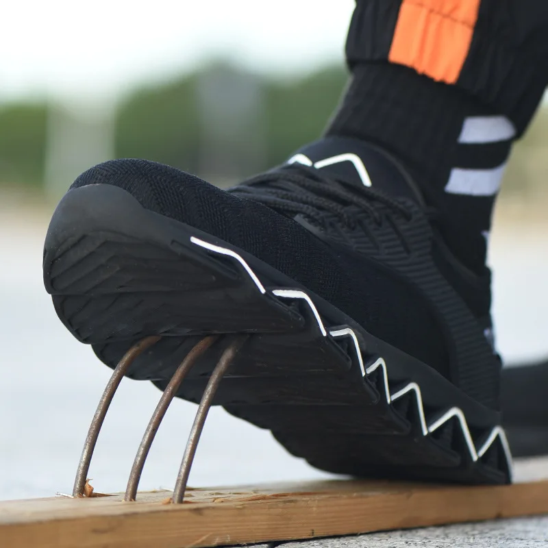 Men Work Shoes Steel Toe Boots Breathable Light Elastic Proof Construction Shoes Men's Wear-resistant Insulating Safety Boots