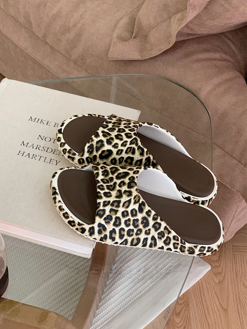 Women Slippers Leopard Print Slippers For Women 2024 Summer Home Indoor Slippers Flat Bottomed Trawl Outdoor Beach Shoes