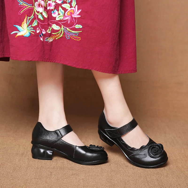Retro women's sandals summer 2024 mary janes shoes guenine leather low heeled flower sandals top stylish mom shoes