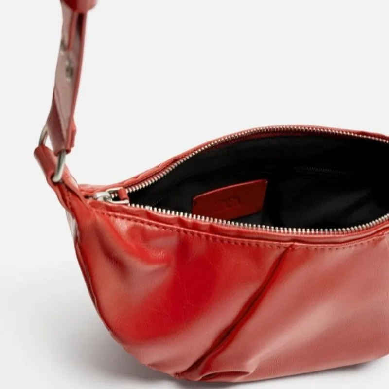 Spring Hot Selling Retro Style Small Bag Spicy Girls  Vintage Leather Shoulder Crossbody Underarm Bag Commuter Handbag