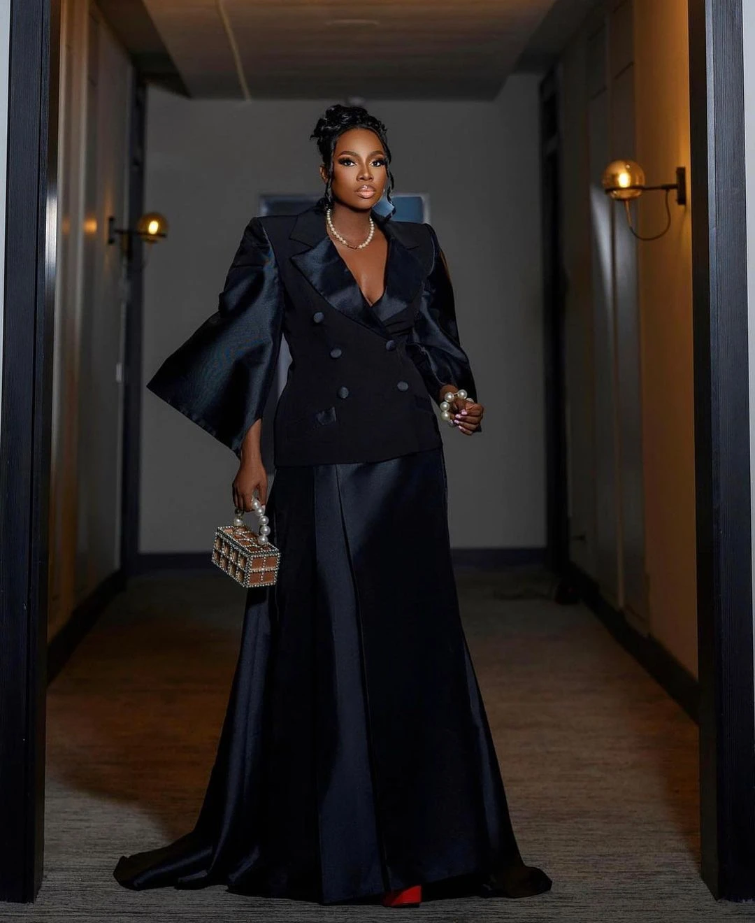 Vintage Double Breasted Women Suits 2 Pieces Elegant Black Jacket Floor Length Skirt Made Evening Gowns