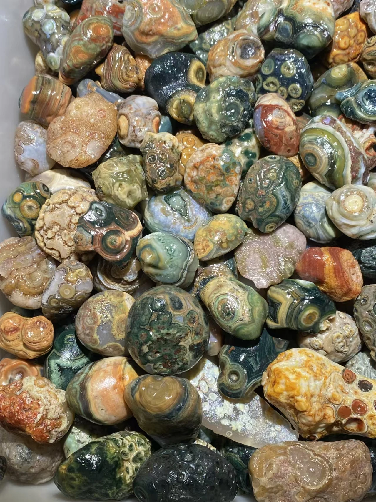 1kg/lot boutique natural Outer Mongolia surface eye stone rare precious Beautiful eye pattern diy pendant Collectibles