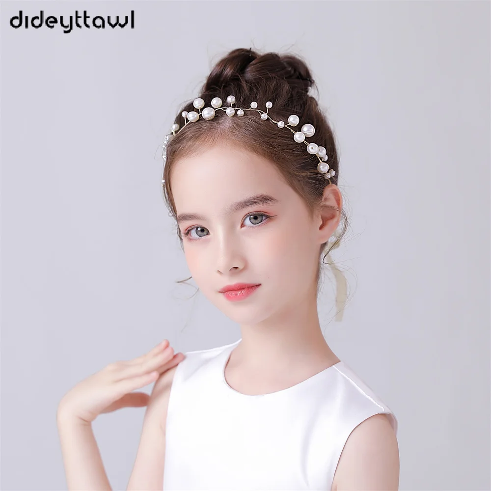 DIDEYTTAWL Delicately Handmade Kids Hairpiece Composed of Tiny Sparkling Elements. This Exquisite Accessory Effortles