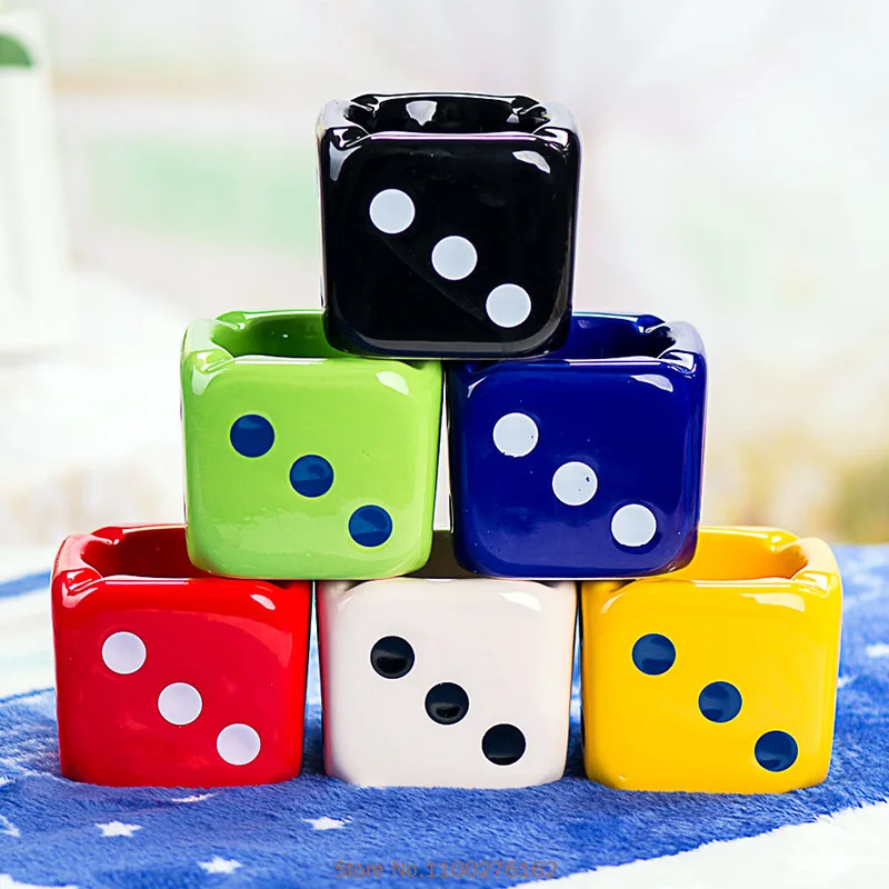 1Pc Dice Ashtray Creative Personality Fashion Ceramic Ashtray Off The Smoke Detectors Decoration Gifts Cigarette Ashtrays