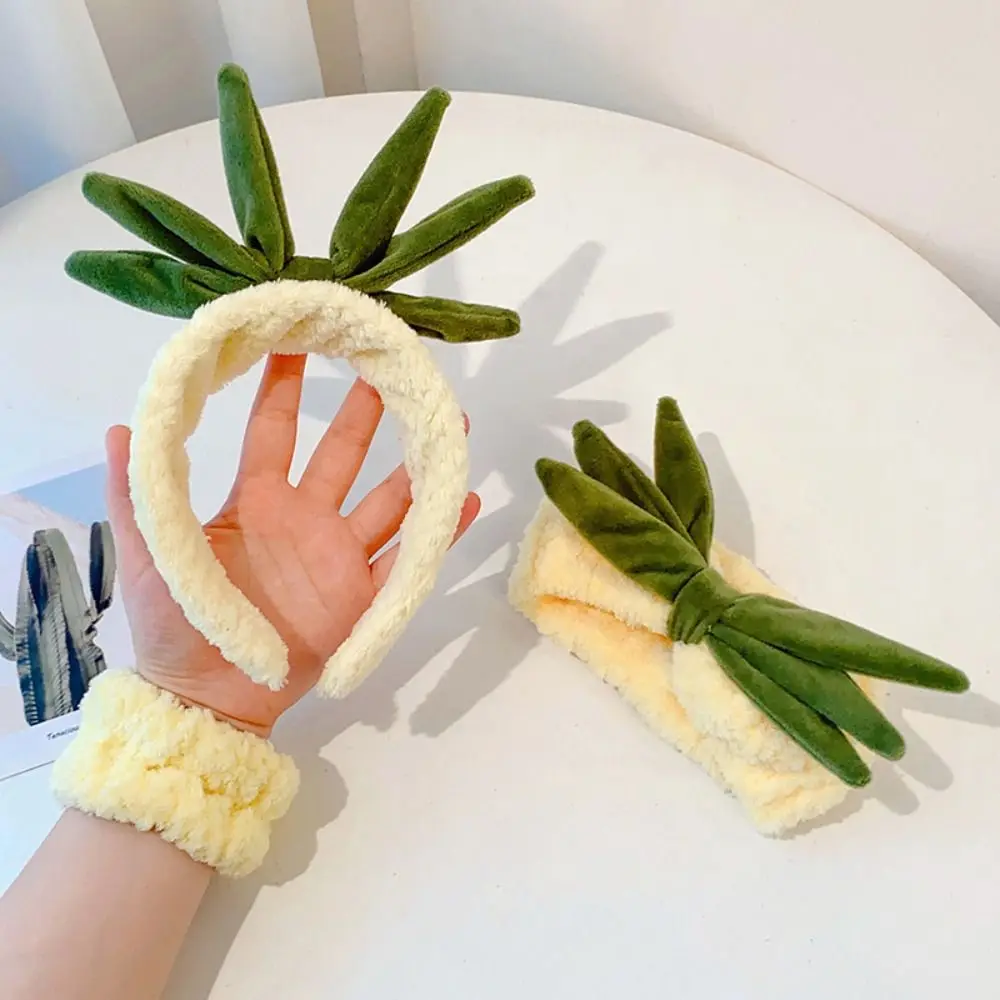 

Soft Plush Headbands Cute Elastic Wash Face Wristband Yellow Pineapple Headwrap Wrapped Bandana Women Wash Face Makeup
