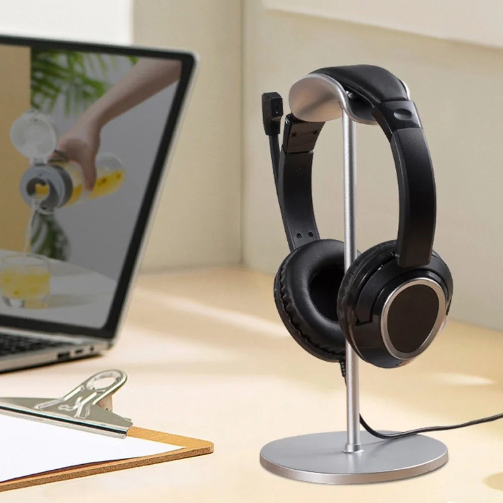 Space-Saving Non-Slip Headphone Display Stand with Enhanced Stability