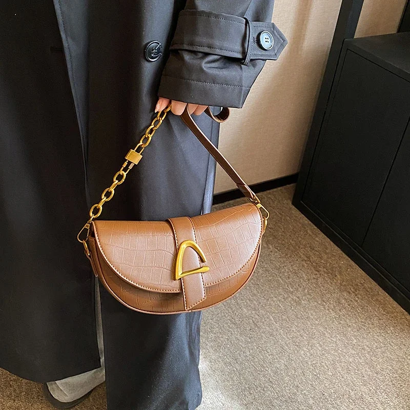 

Sewing Thread Solid Shoulder Bags Saddle Type2024 High Quality Bags for Women Soft Package Cover Type Zipper Pu Women's Handbags