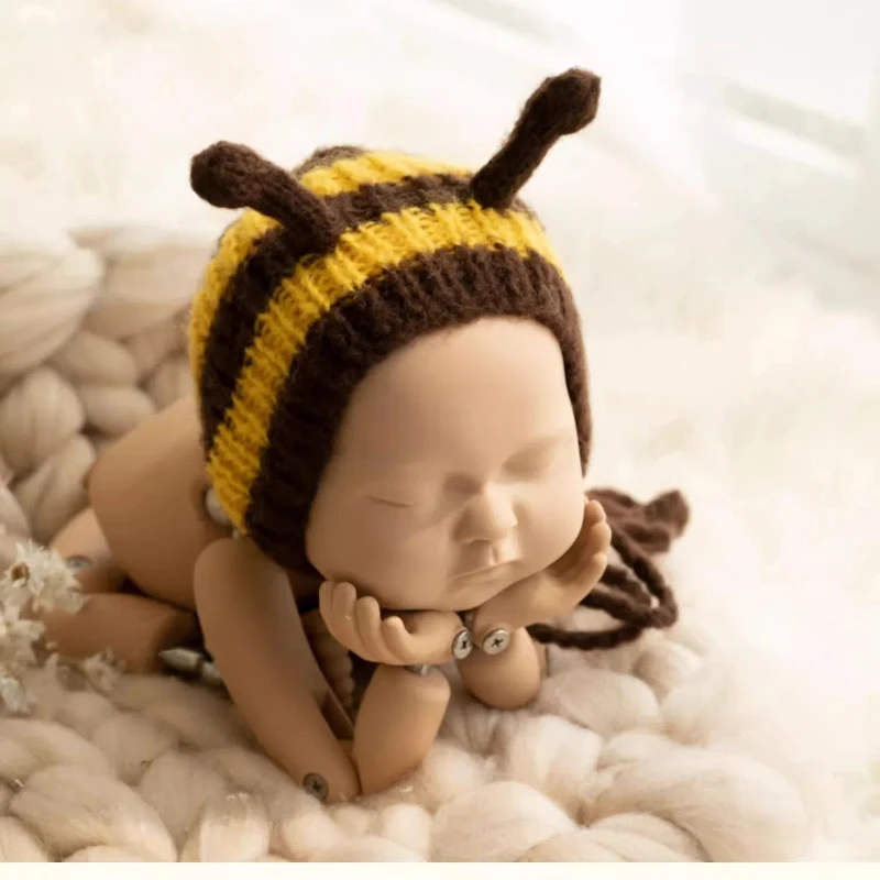 Newborn Cute Little Bee Set Baby Photography Props Baby Girl Boy Solid Color Bee Hat Set Photography Props Aceessries
