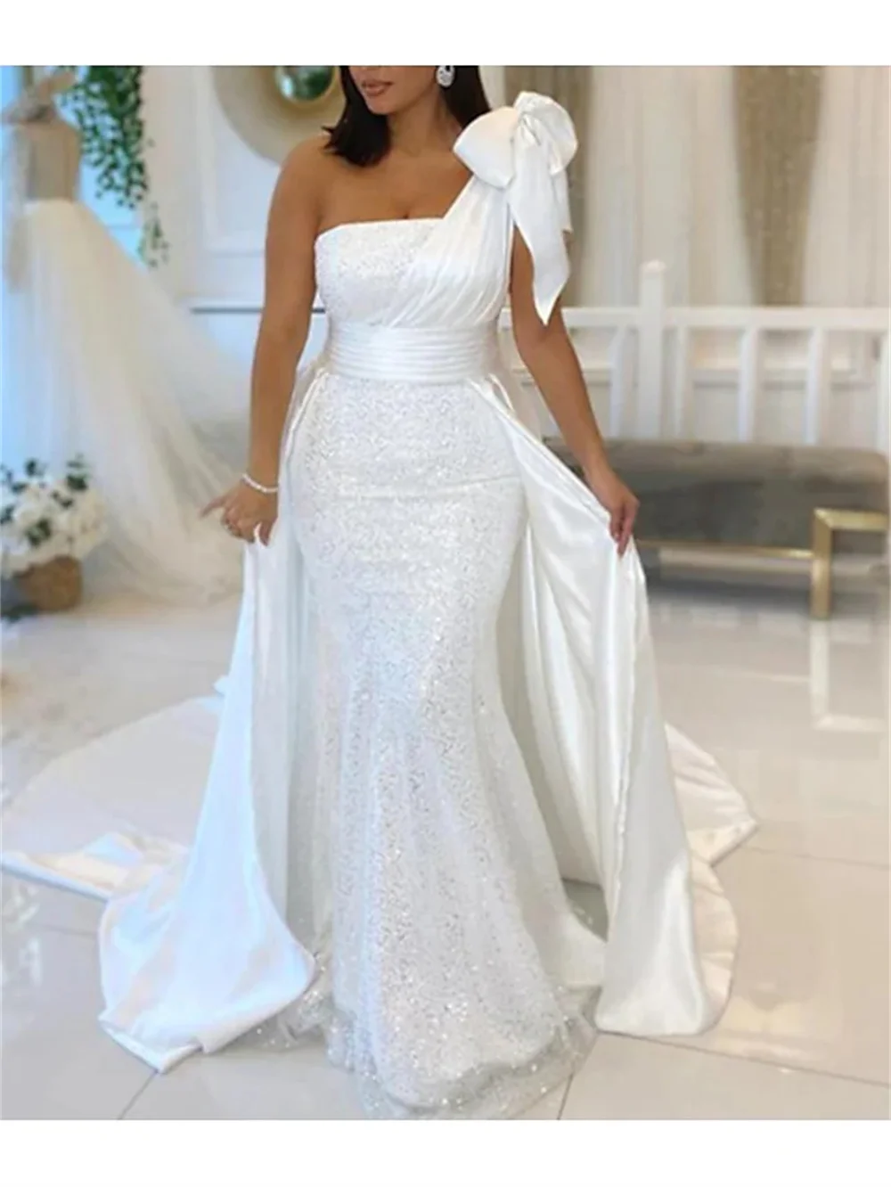 

Mermaid / Trumpet Evening Dresses Sparkle & Shine Ladies Formal Evening Court Train Sleeveless One Shoulder Ruched Sequins 2023