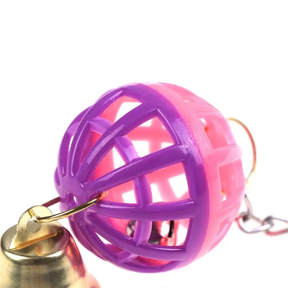 Cute Parrot Birds Toy Two-Color Bell Sounding Hanging Swing Ball Rattle For Climbing Biting Chewing Pet Supplies (Random Color)