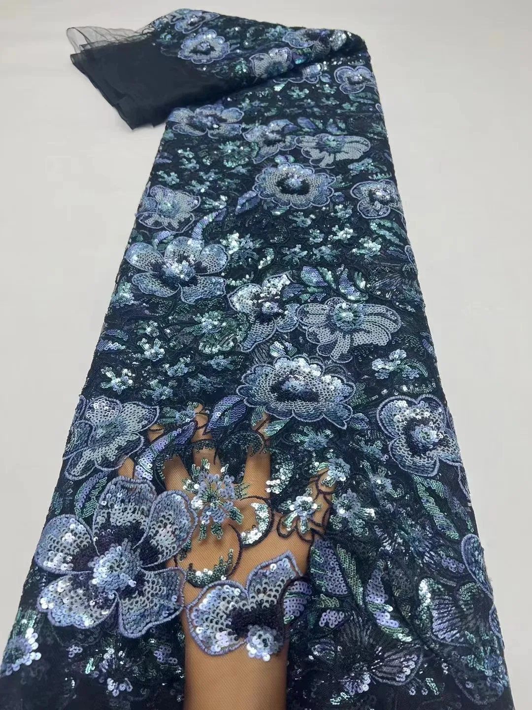 

Latest African Lace Fabric 2024 High Quality Sequins Groom Fabric Embroidery For Women Wedding Party Dress Mesh Fabric 5 Yards