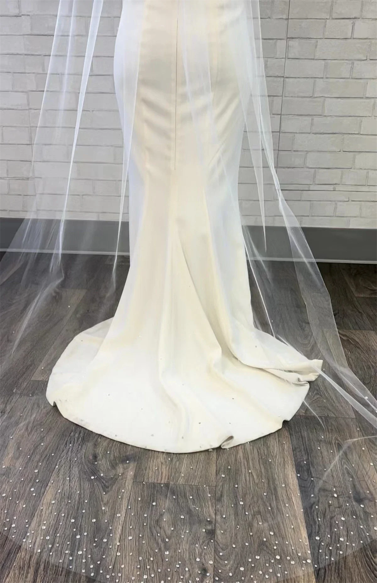 Wedding Veil 1 Tier Long Chapel Length Bridal Veil With Scattered Beads Soft Tulle Beaded Bride Accessories bridal veil