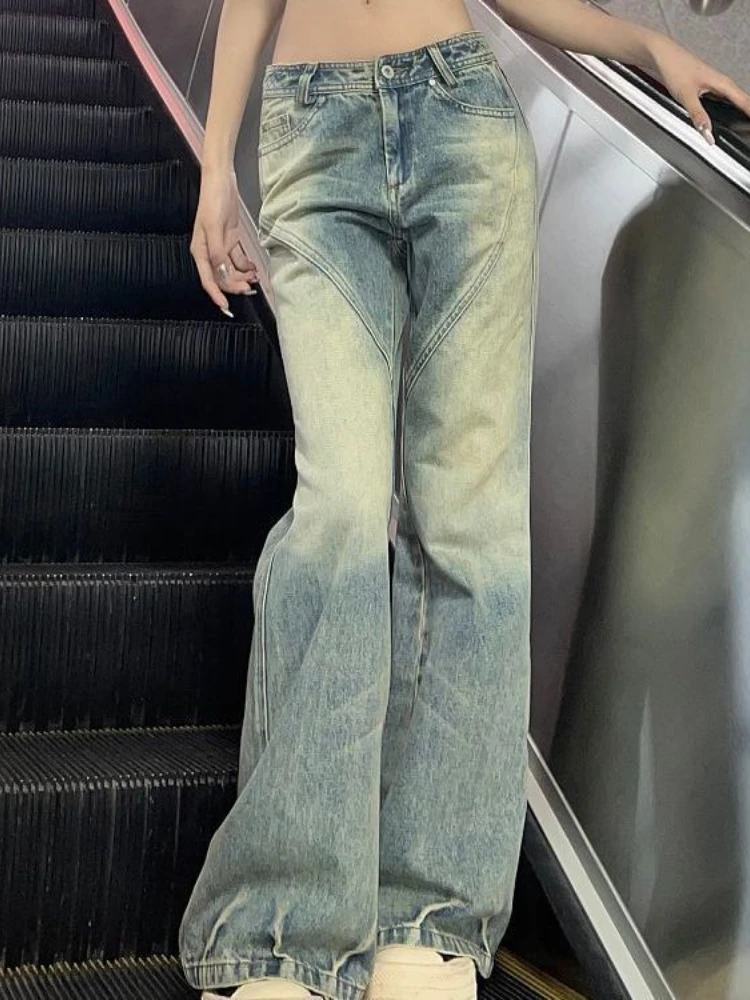 Рисунок 6 - Винтажные расклешенные брюки QWEEK