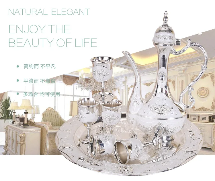 Description Picture 5 of itemEuropean retro wine set white cup wedding gifts, zinc alloy hip flask Russian home decoration