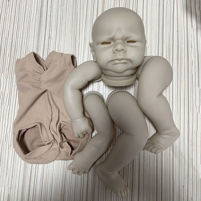 Nuovo Kit Bambola Reborn Kobi Edizione Limitata 19 Pollici, Parti Grezze di Alta Qualità per Bambola Fai-da-te con Corpo in Tessuto e Occhi - immagine 4