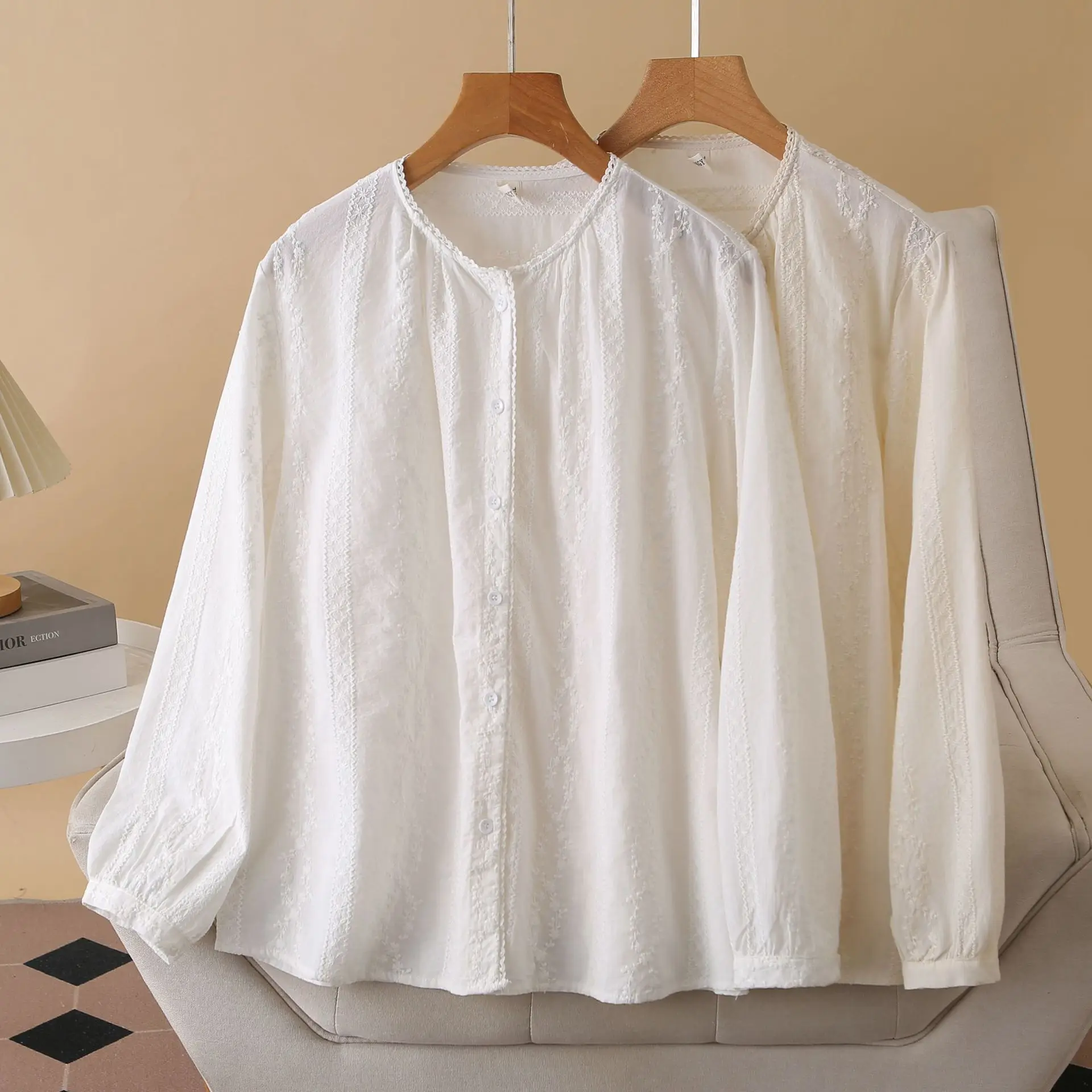 Fashion Plus Size Women's Blouses Autumn New Style Jacquard Embroidery Cotton Long Sleeve Shirt 9679