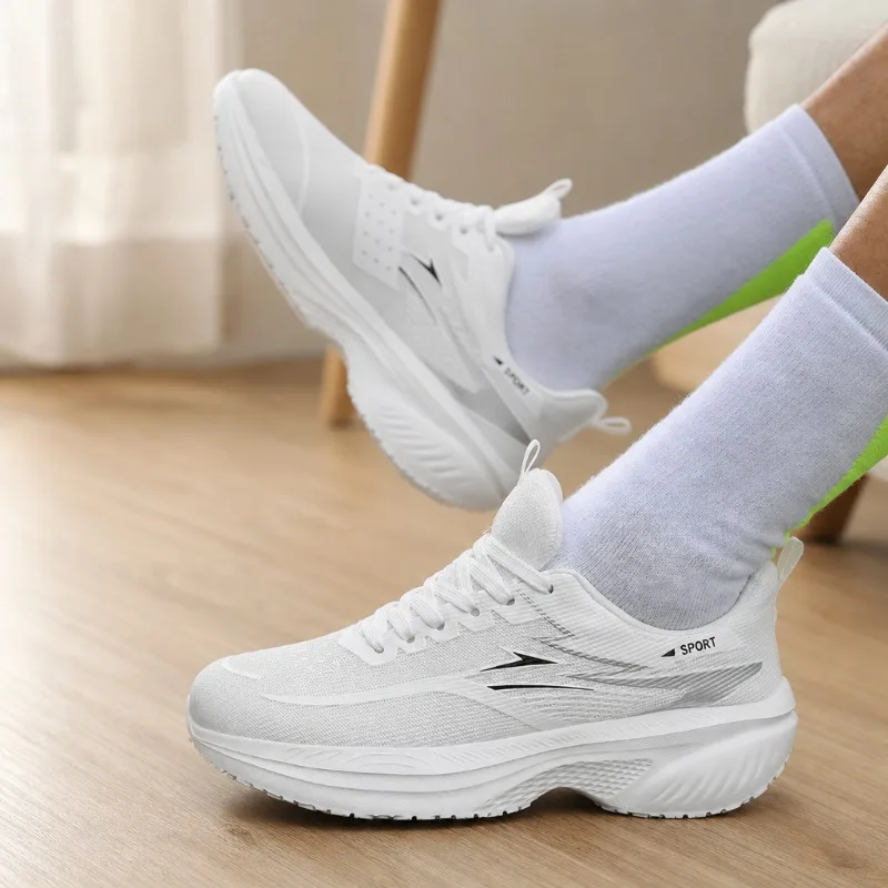 Men's Wide Toe Breathable Athletic Sneakers - Lightweight & Comfortable Running Shoes for Outdoor Training