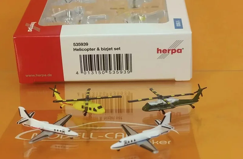 スーパーグッピー Aviationtag 橙色 スーパーグッピー Aviationtag 青色 - メルカリ