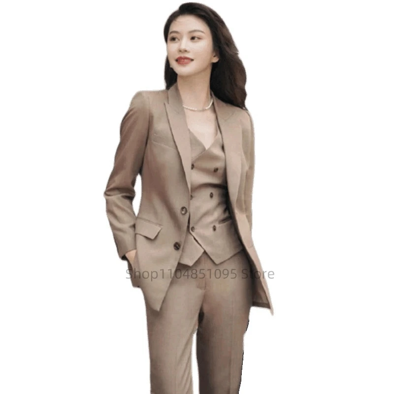 Brown Women's 3 Piece Suit Set with Blazer Vest Pants - Slim Fit Peak Lapel Office Workwear Formal Wedding Business Clothing