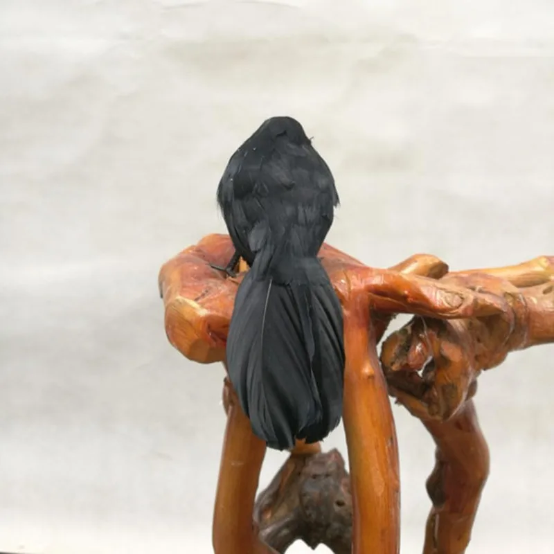 Halloween Crow Decoration with Black Feathers Simulation for Outdoor Indoor Horror Ornaments. Creative and Fun To Add Atmosphere