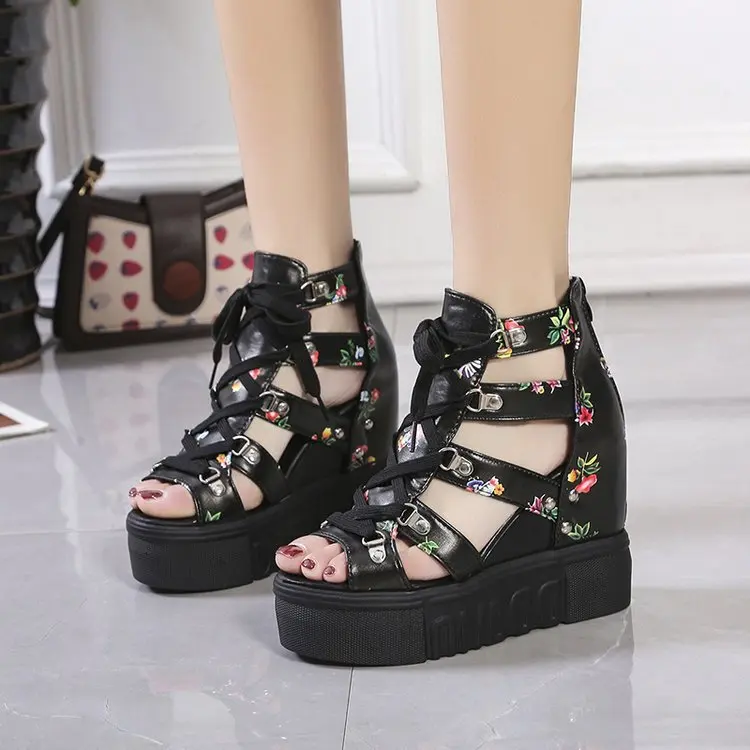 

Sandals for women with hollowed out inner height, breathable mesh shoes, thick soles, sloping heels, and high heels