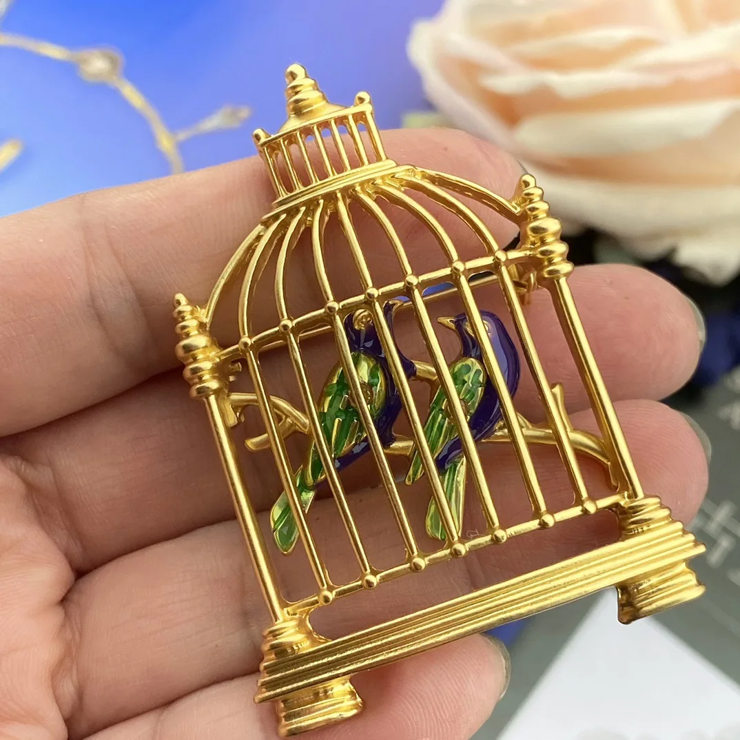 Medieval vintage simple and elegant vintage handmade enamel birdcage brooch