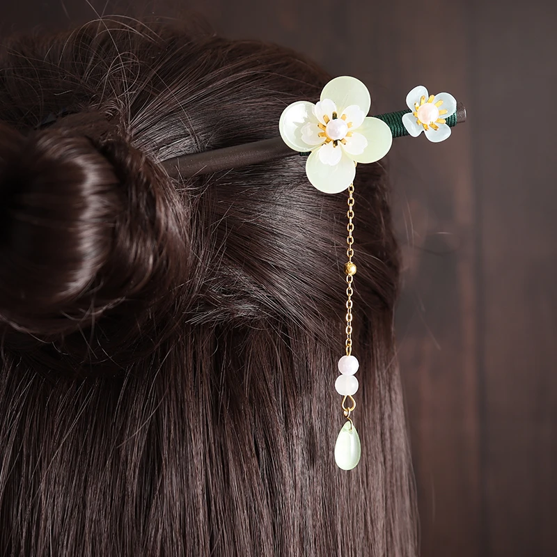 Sterling Silver Embroidered Pom Pom Hairpin With Green Retro Tassel Fringe Chains main image 1