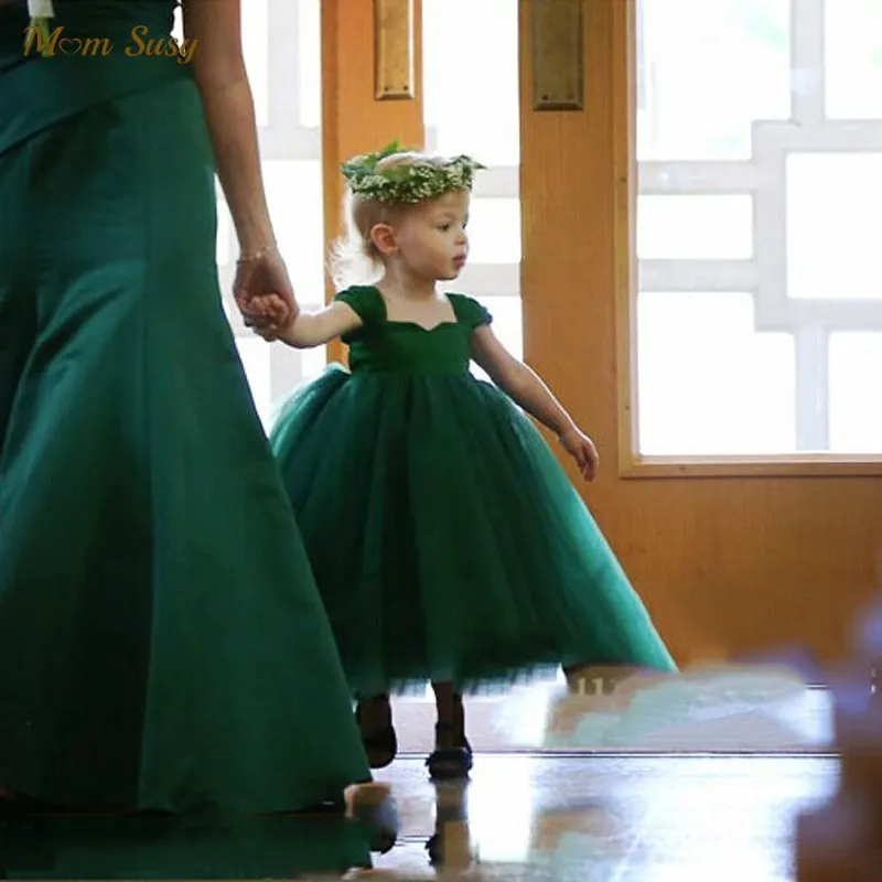 

Baby Girl Princess Satin Tutu Dress Short Sleeve Child Vintage Big Bow Vestido Party Pageant Birthday Christmas Frocks 1-12Y