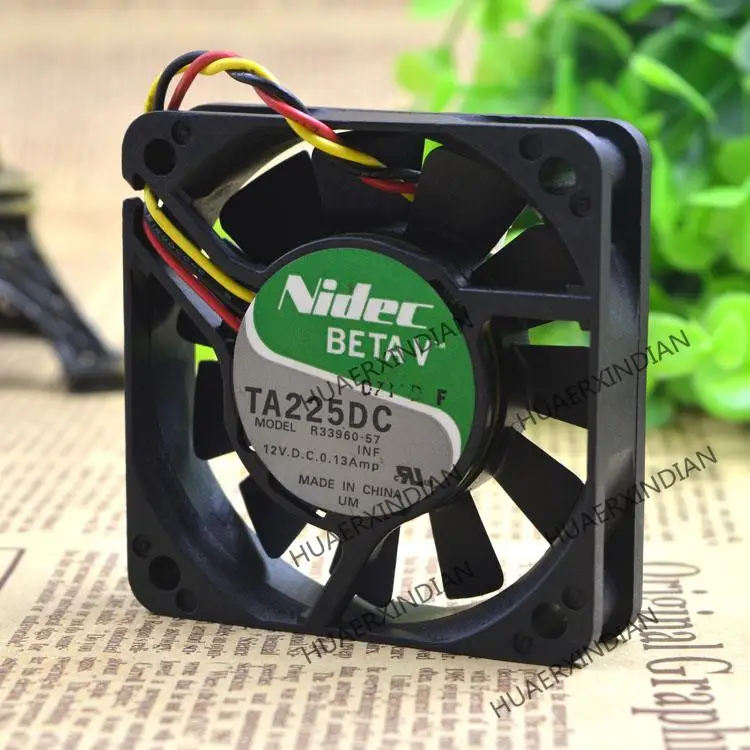 

Новый комплект охлаждающего вентилятора 6 см 12 в А