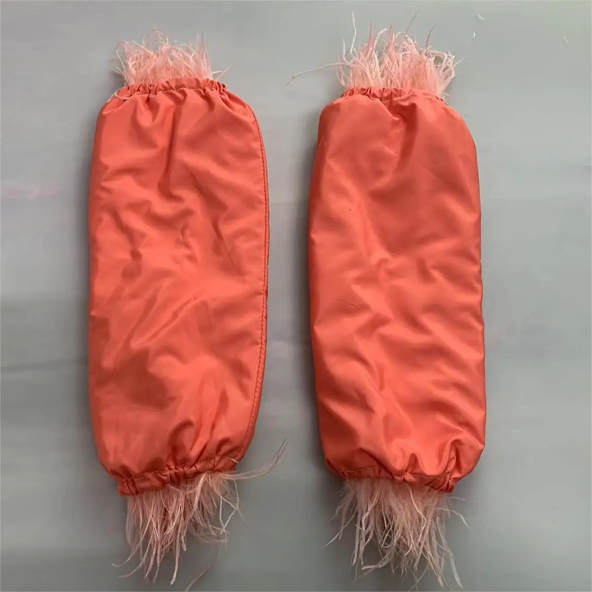 2024 peach fuzz A Pair Ostrich Feather Arm Sleeve Glove Cuffs  For Party Luxurious Furry Fluffy Fashion Accessory length 30 cm