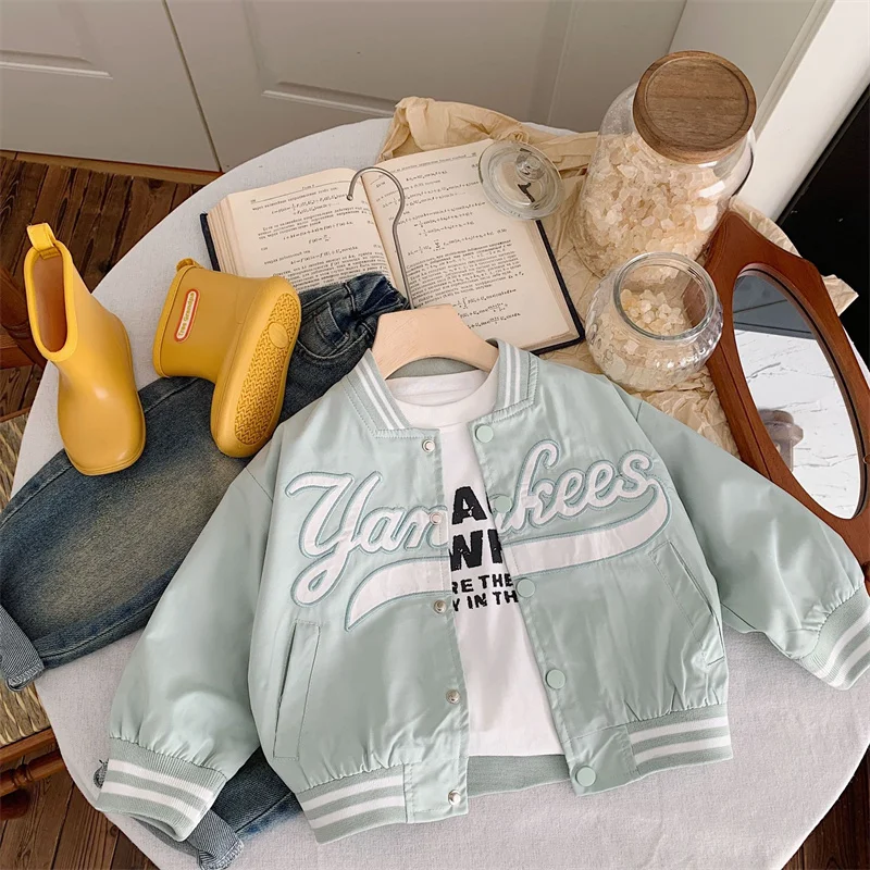 어린이 재킷 2025 봄 남아 여아 야구 코트 신상 아동 자수 레터링 가디건 가을 패션 아우터웨어 의류