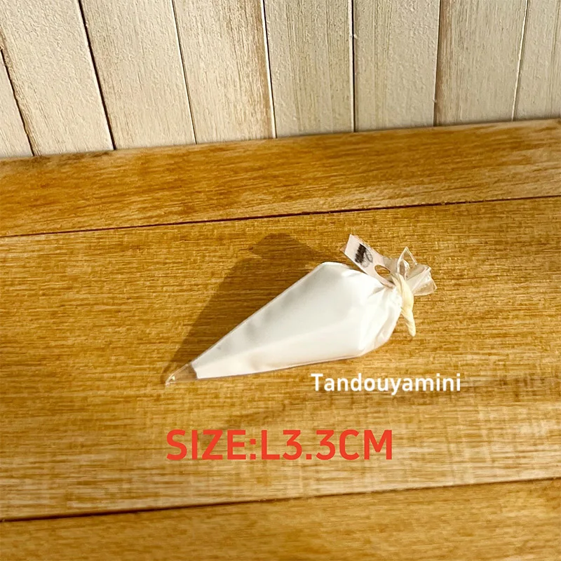 Miniature DIY Kitchen Scene for Dolls - 1:6 1:12