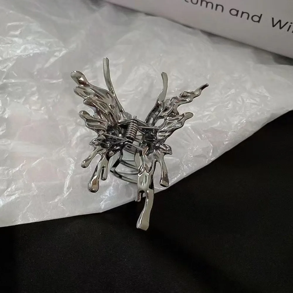Neue Schmetterling-Haarklammern für Frauen in Leuchtendem Schwarz und Silber, Cooler Metallstil, Modische Haarspangen, Kopfschmuck-Sets, Geschenke – Detail 8