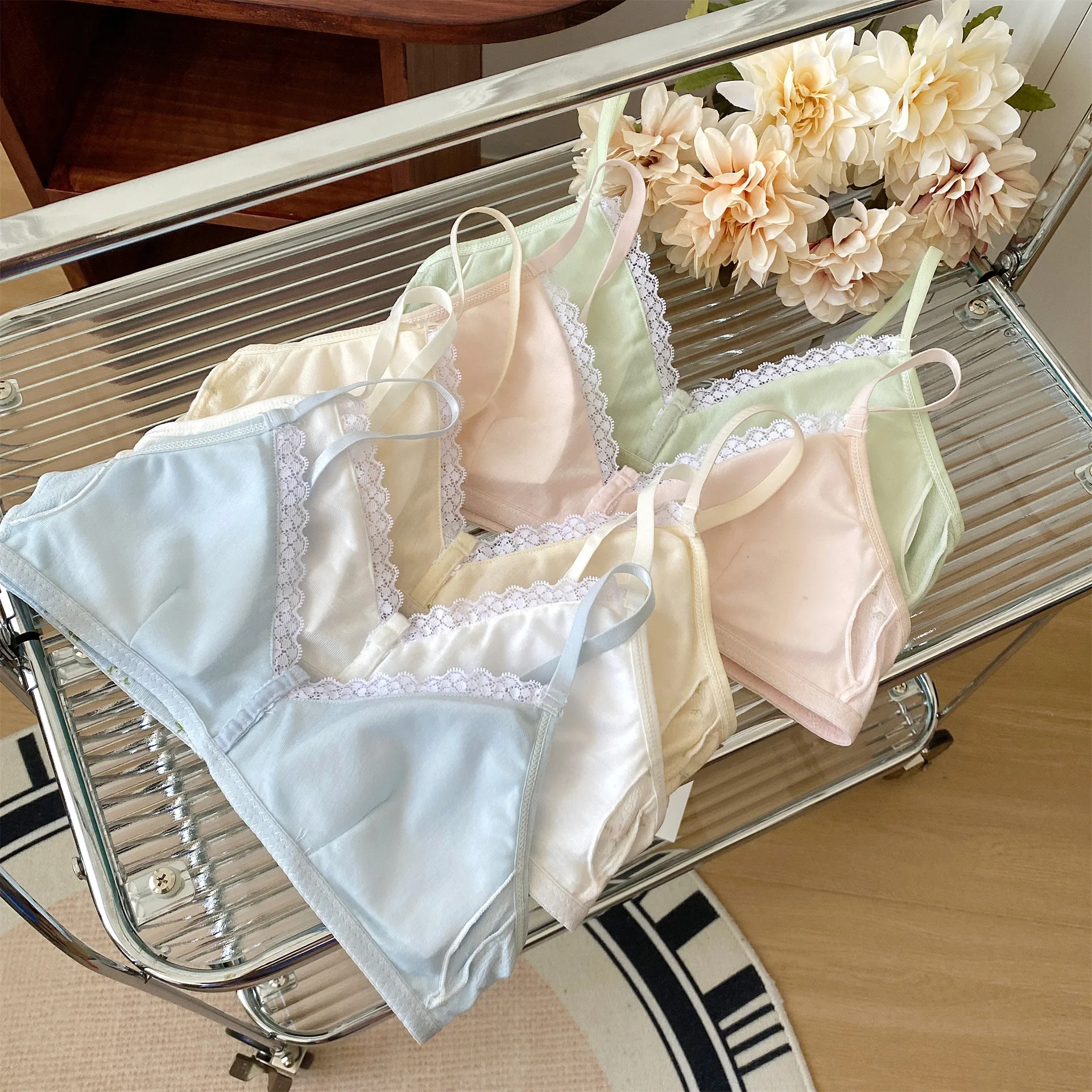 Women's Wireless Underwear Floral Print Thin Breathable Student Bra Gathered Bralette Girl Comfortable Invisible Brassiere 2023