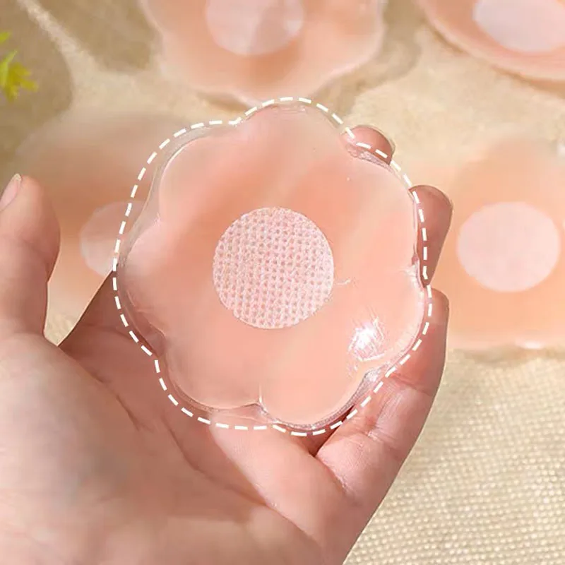 Рисунок 3 - силиконовые накладки на соски